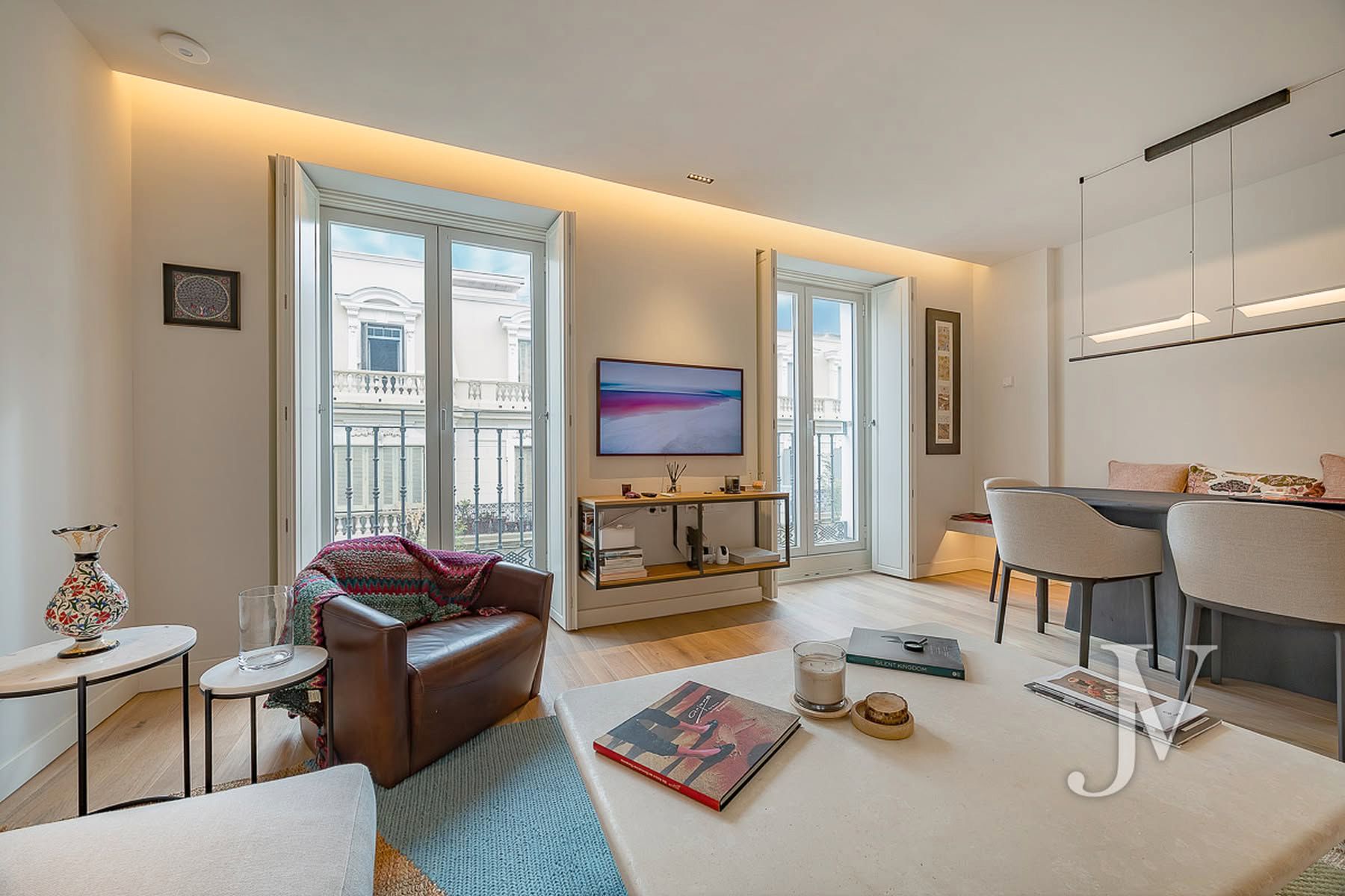 Living room of Flat for sale in  Madrid Capital  with Air Conditioner, Heating and Storage room