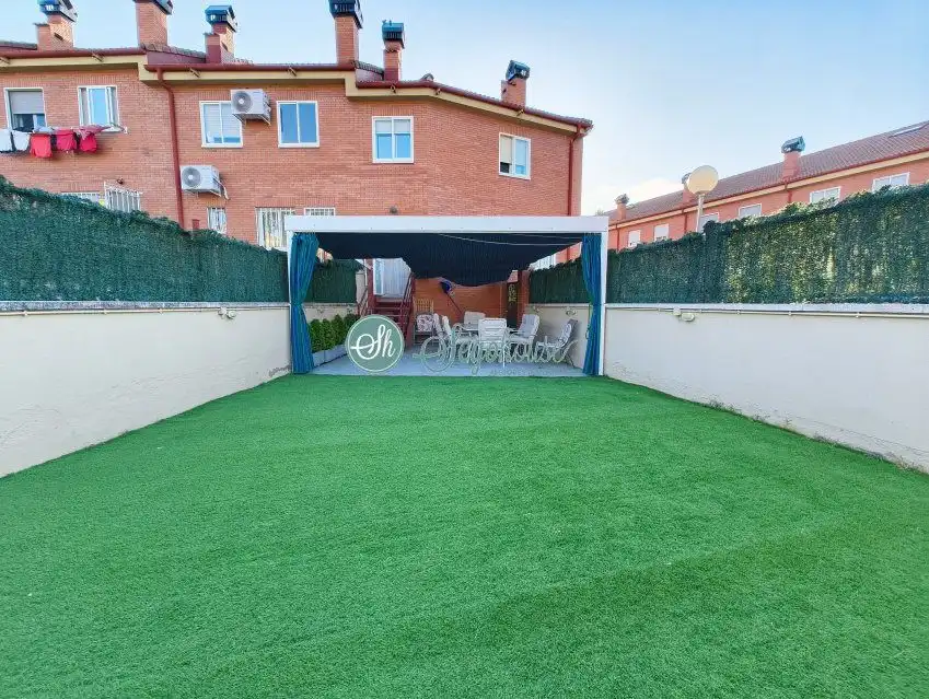 Houses for sale in Vía Romana