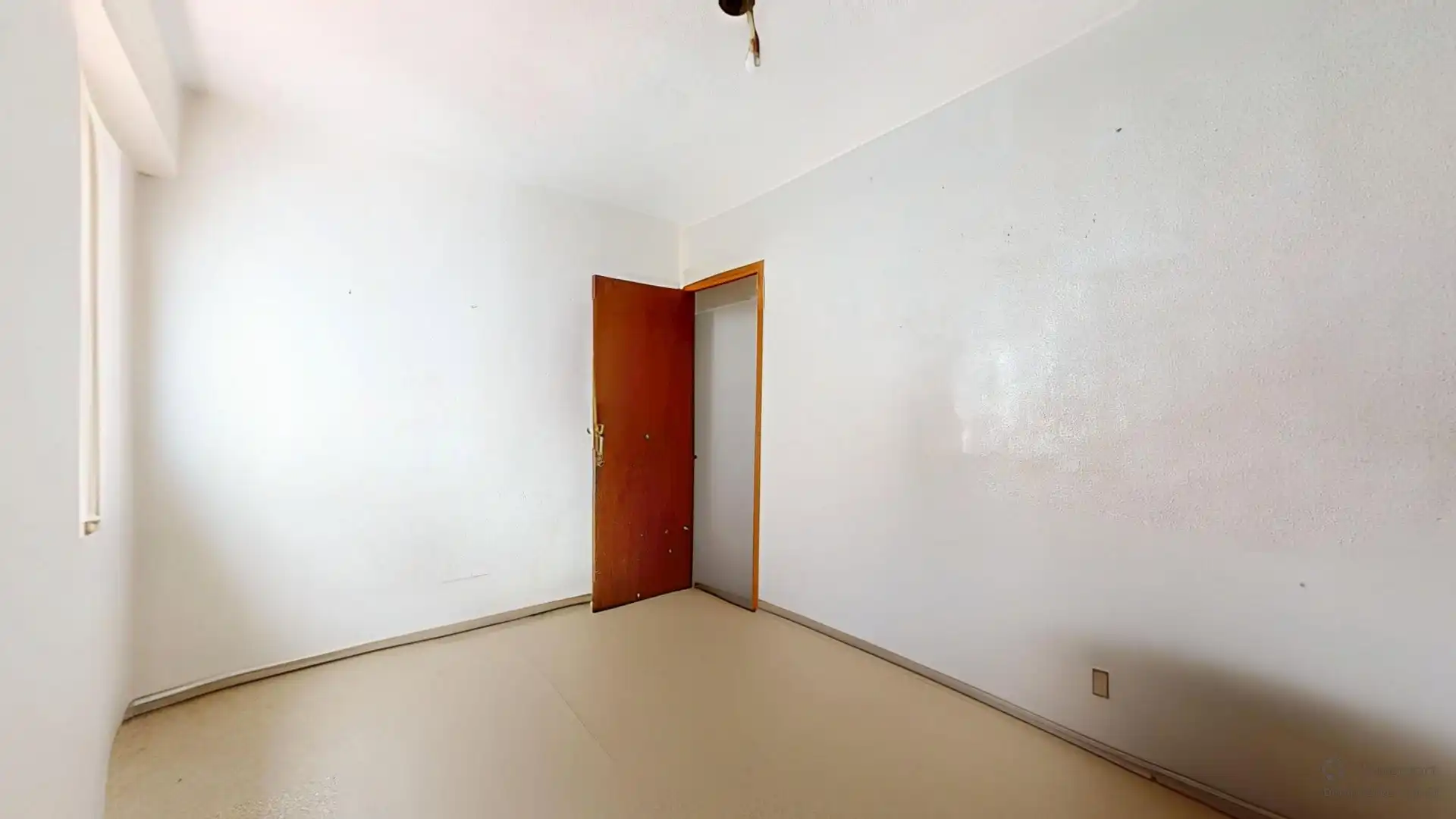 Piso en venta en Torrent con Balcón