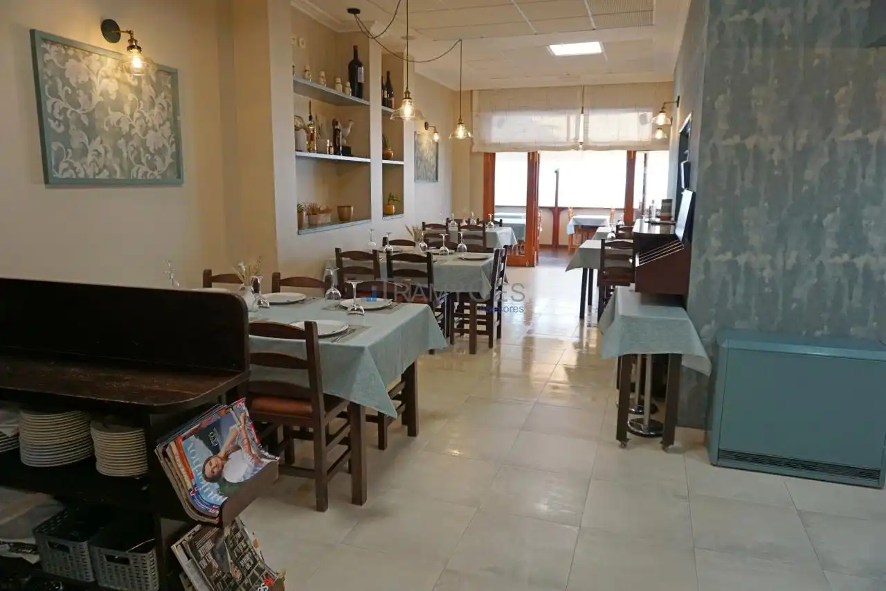 Business premises for sale in Baiona