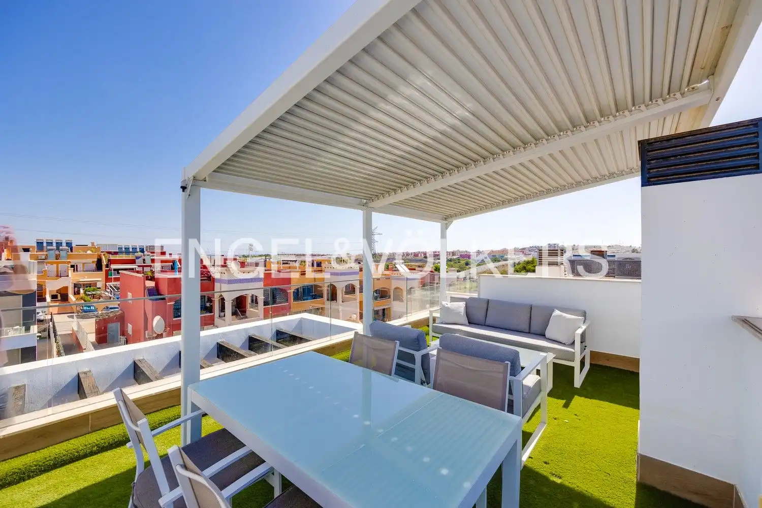 Terrassa de Casa o xalet en venda en Orihuela amb Aire condicionat, Calefacció i Jardí privat
