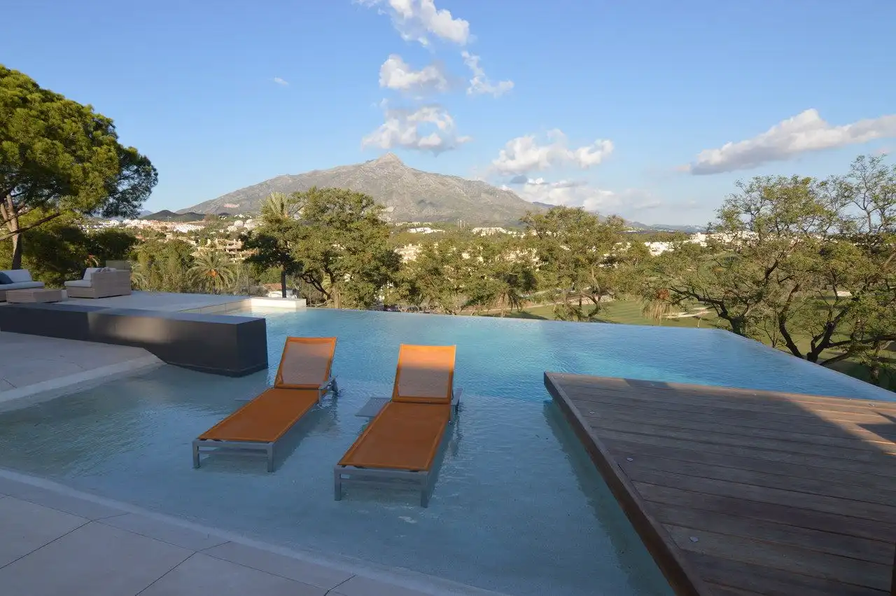 Casa con terraza en alquiler en Calle Osa Menor 2G, imagen 2