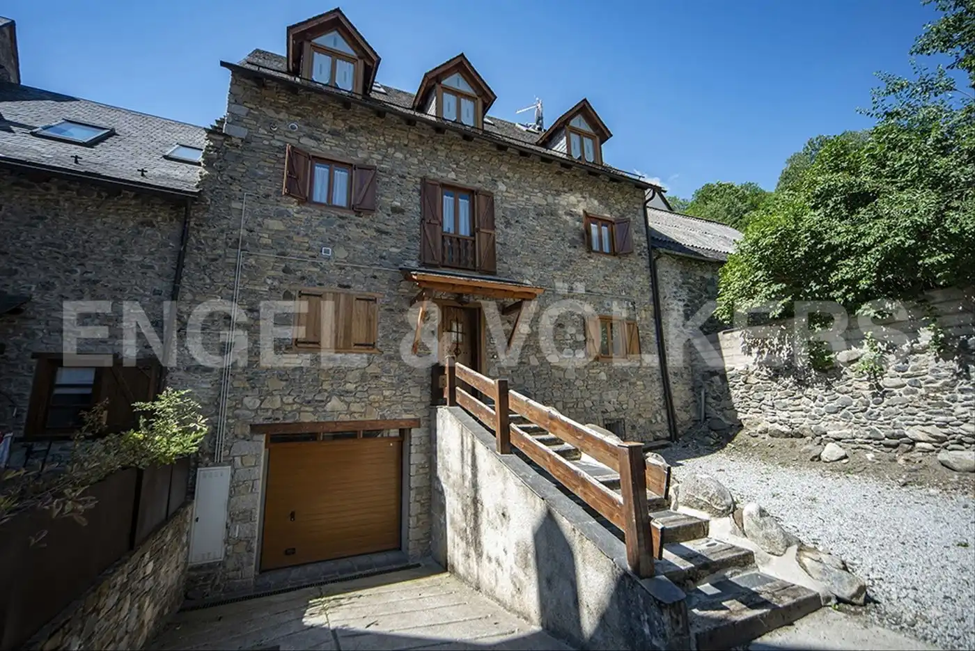 Vista exterior de Casa o chalet en venta en Vielha e Mijaran con Calefacción, Terraza y Trastero