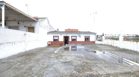 Foto 2 de Casa adosada en venta en Villarrubia, Córdoba Capital