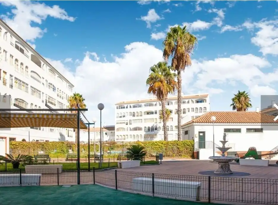 Außenansicht von Wohnungen zur Miete in El Portil mit Klimaanlage und Möbliert