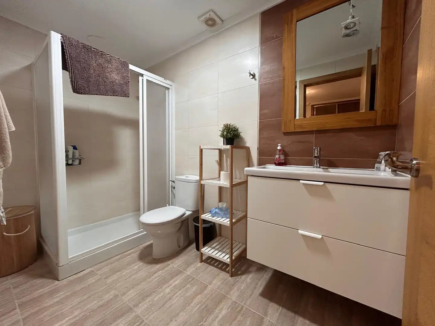 Bathroom of Flat for sale in Dolores  with Air Conditioner, Terrace and Furnished