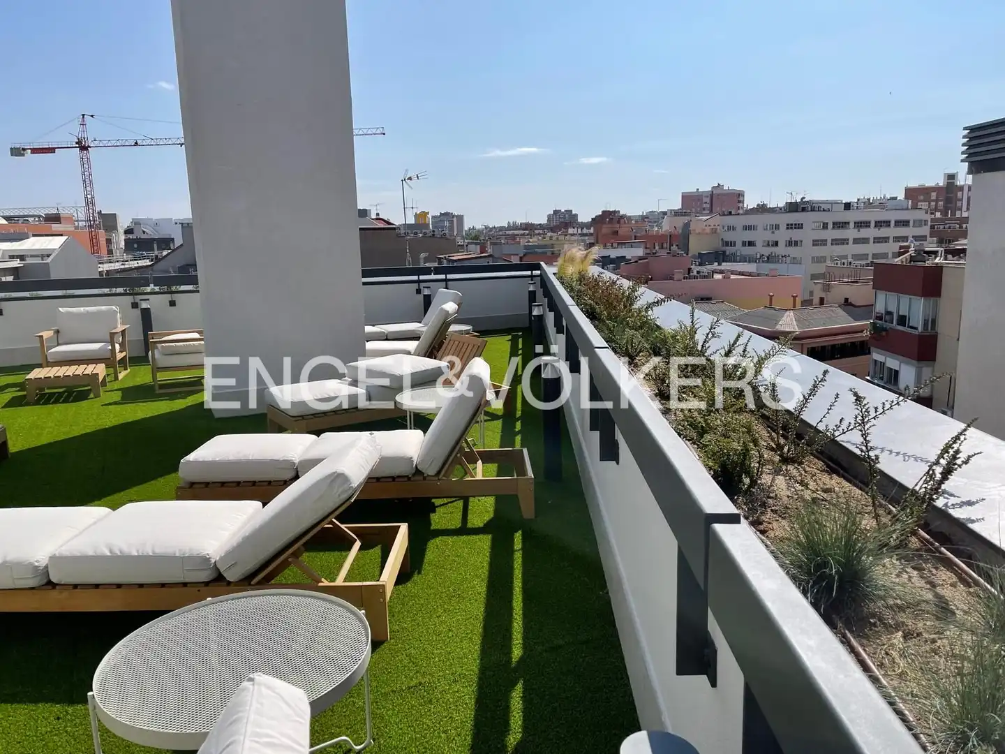 Terraza de Piso en venta en Madrid con Calefacción, Jardín privado y Parquet