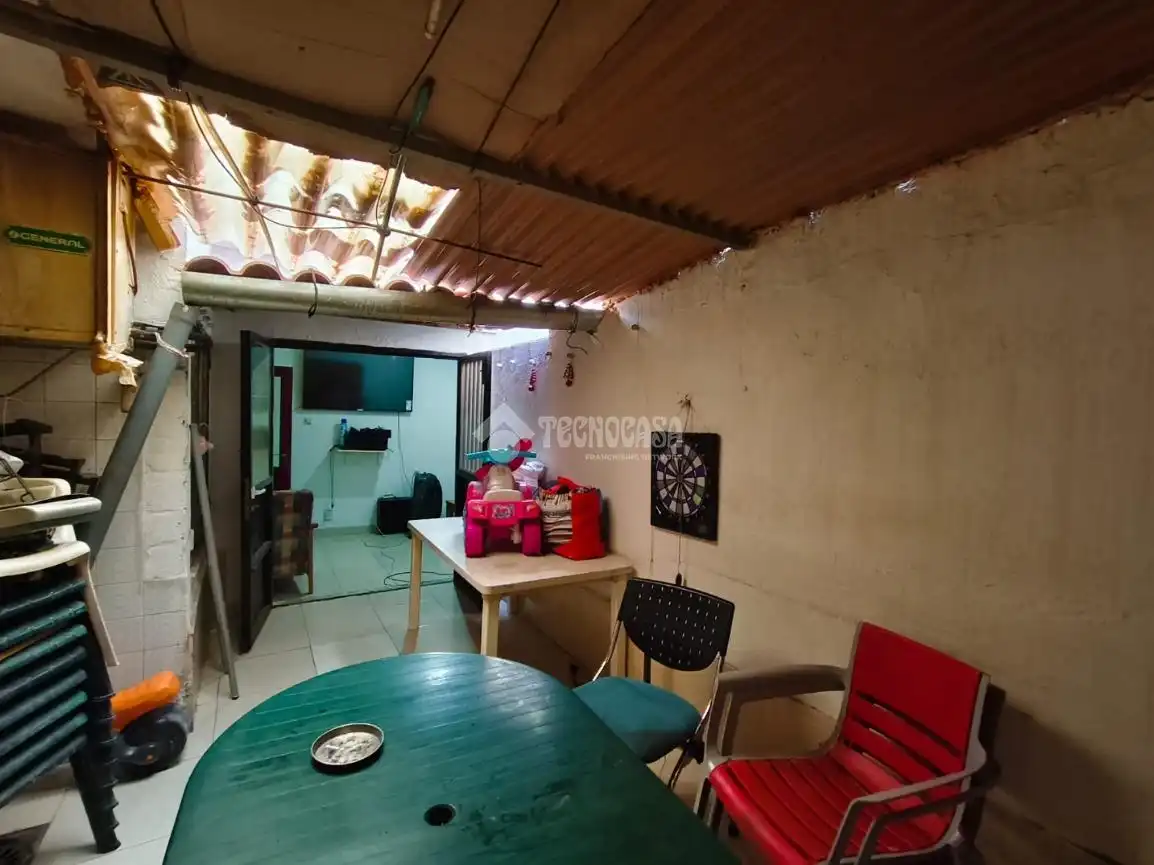 Piso en venta en Alicante / Alacant