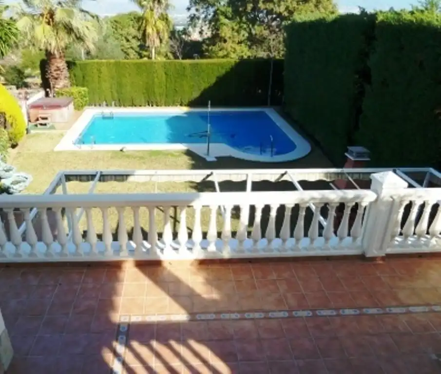 Villa mit Pool zum Verkauf in Capellanía - Retamar
