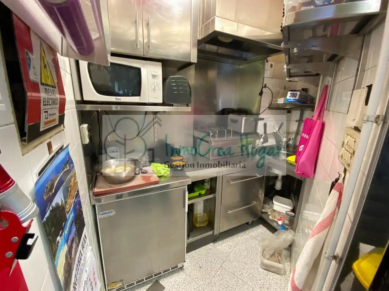Kitchen of Commercial properties for transfer in Vigo   with Air Conditioner and Furnished