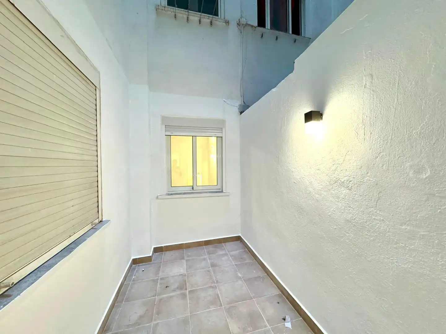 Wohnungen zum Verkauf in Málaga mit Klimaanlage, Terrasse und Balkon