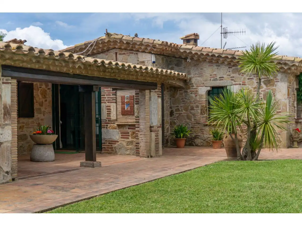 Vista exterior de Finca rústica en venta en Castell d'Aro, Platja d'Aro i s'Agaró con Calefacción, Jardín privado y Terraza