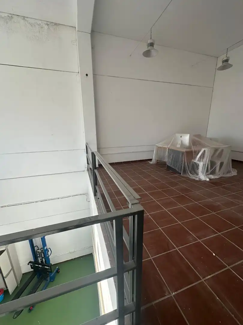 Terraza de Nave industrial en venta en Córdoba
