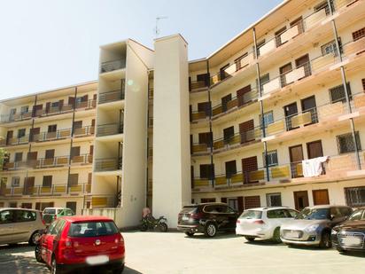 Vista exterior de Apartament en venda en El Vendrell amb Aire condicionat, Terrassa i Piscina