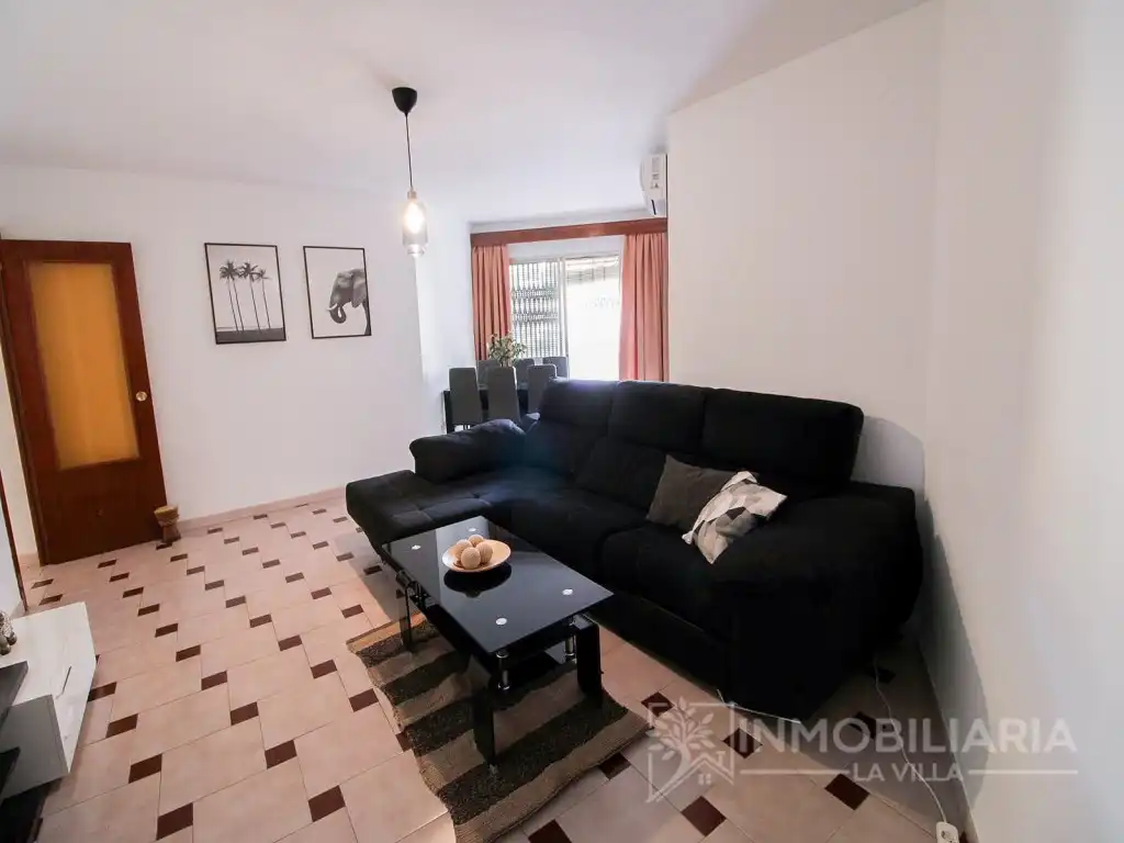 Flat with terrace to rent in Calle Antequera, imagen 2