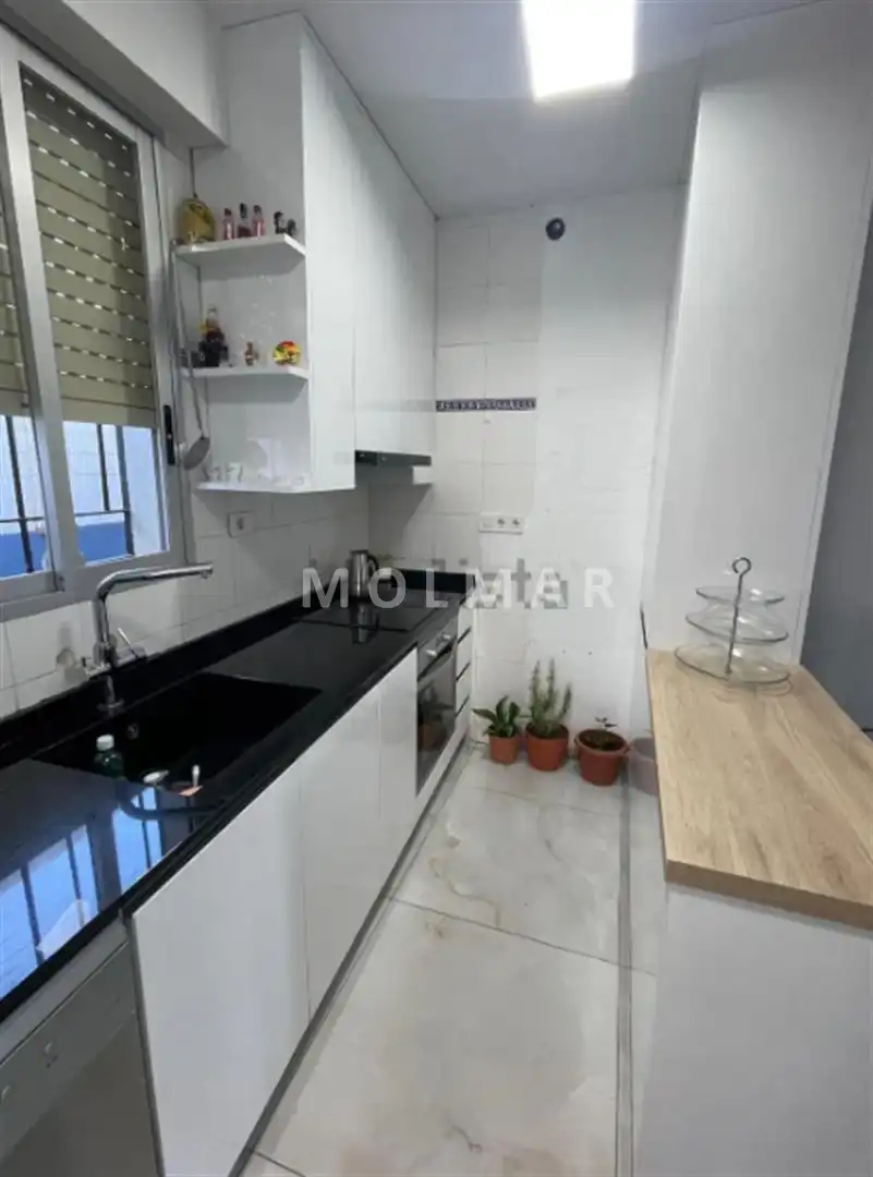 Cuina de Casa o xalet en venda en Almazora / Almassora amb Aire condicionat, Jardí privat i Terrassa