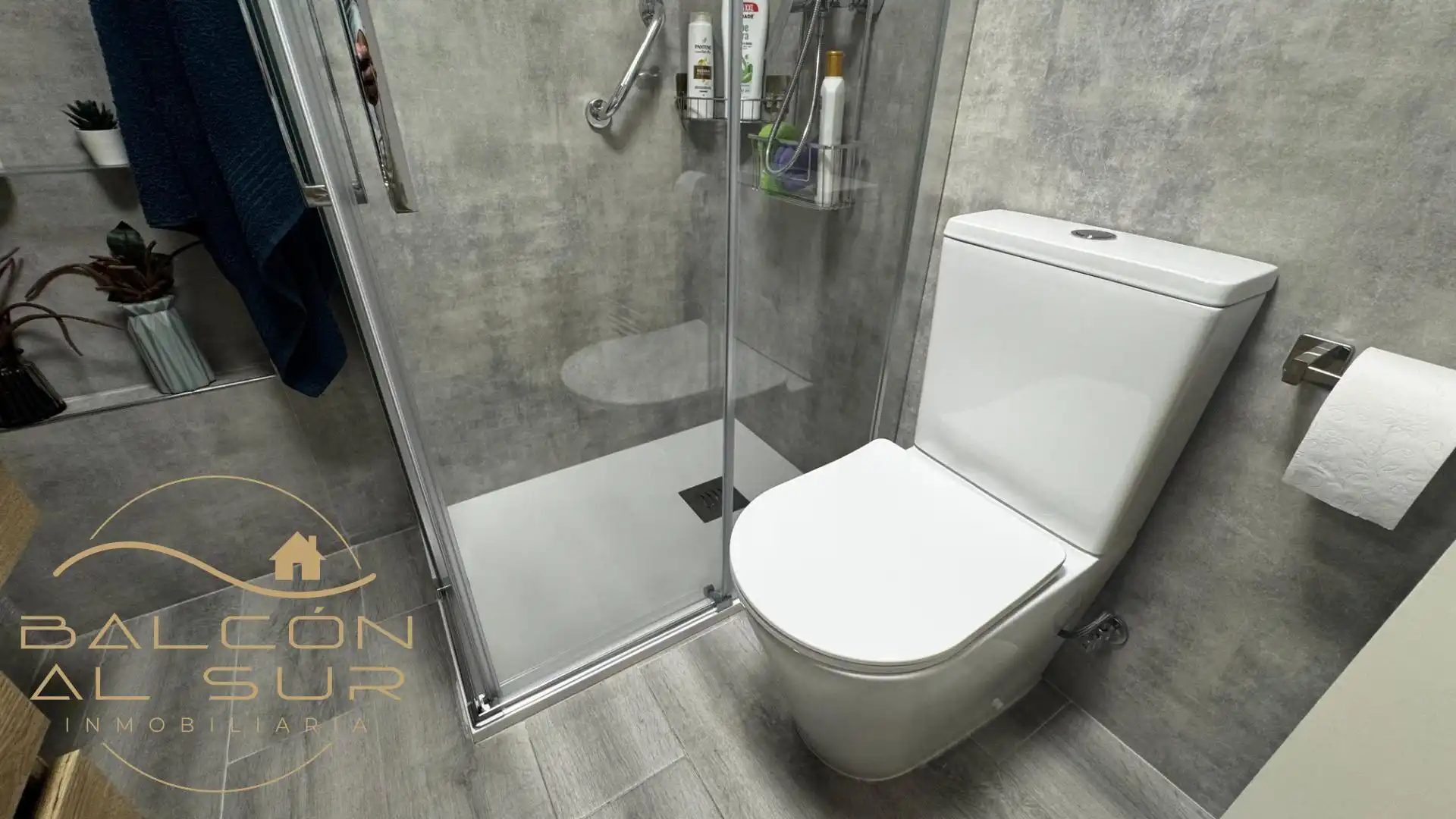 Baño de Piso en venta en Rota con Trastero
