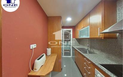 Kitchen of Flat for sale in Rubí  with Heating and Balcony