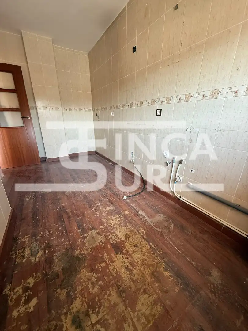 Kitchen of Flat for sale in Roquetas de Mar  with Terrace, Storage room and Alarm