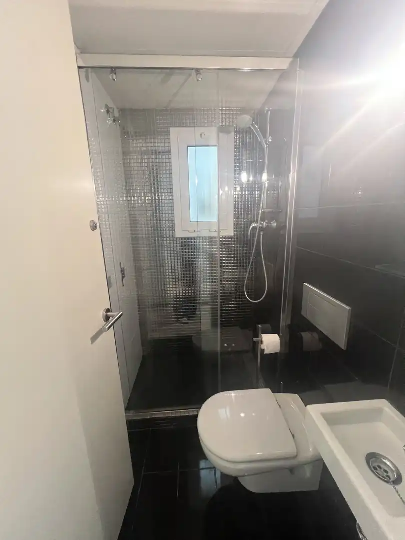 Wohnung zur Miete in JULI GARRETA, Eixample Nord