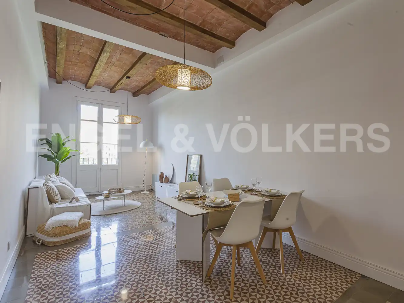 Wohnzimmer von Wohnung zum Verkauf in Barcelona mit Heizung und Balkon