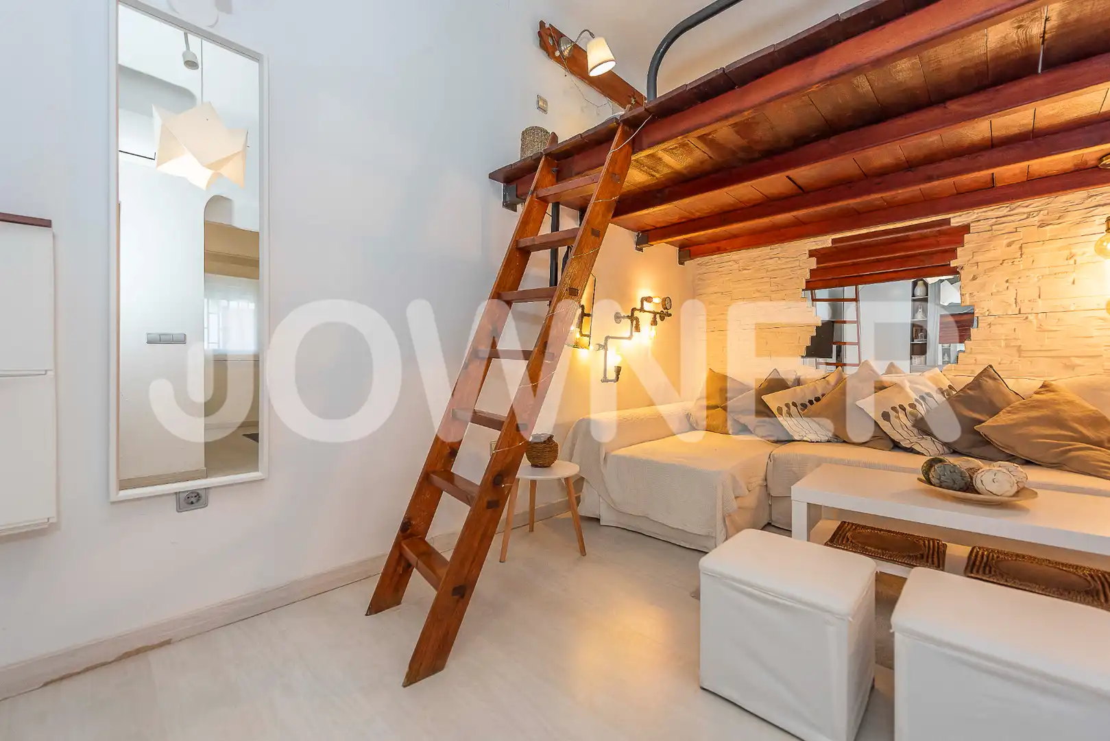 Bedroom of Flat for rent in Madrid  with Air Conditioner, Heating and Furnished