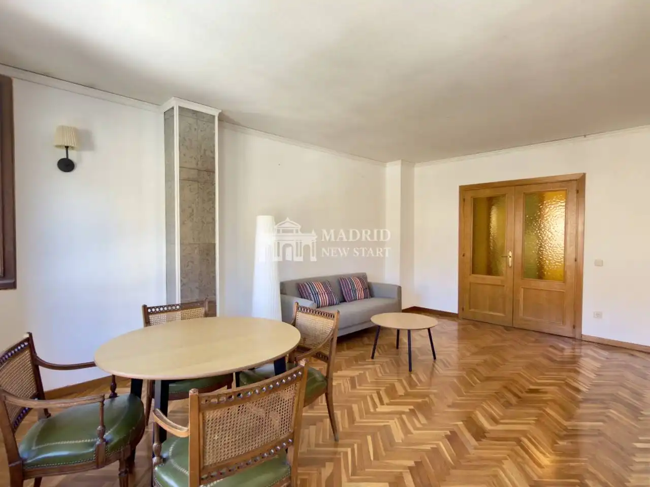 Habitación de Piso de alquiler en Segovia con Calefacción, Parquet y Terraza