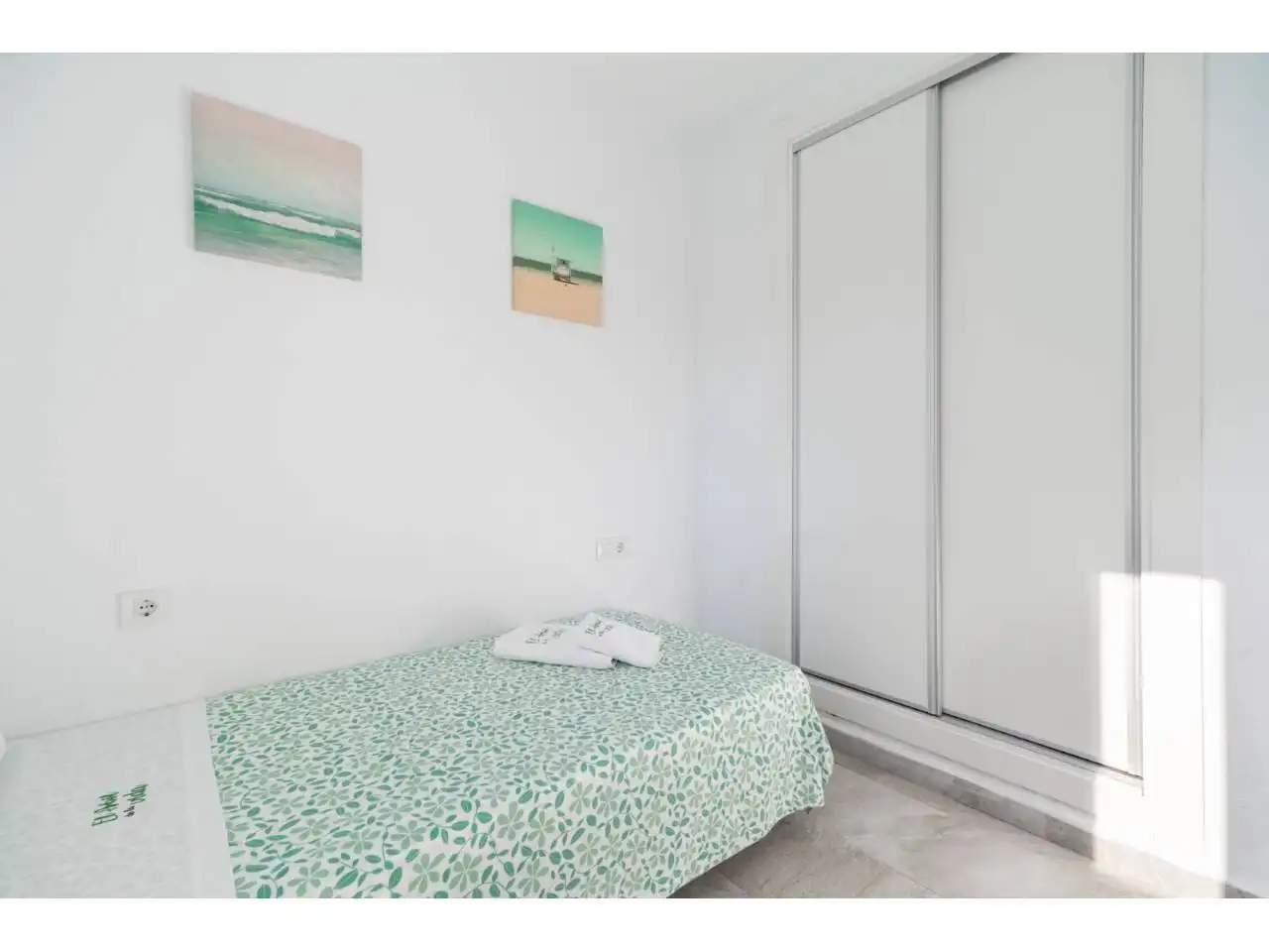 Habitación de Casa o chalet en venta en Chiclana de la Frontera con Aire acondicionado, Jardín privado y Terraza