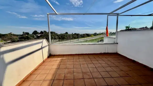 Casa adosada en venta en Paraíso Arenal - La Colina
