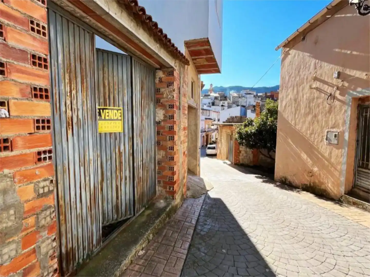 Vista exterior de Pis en venda en Castell de Castells amb Balcó