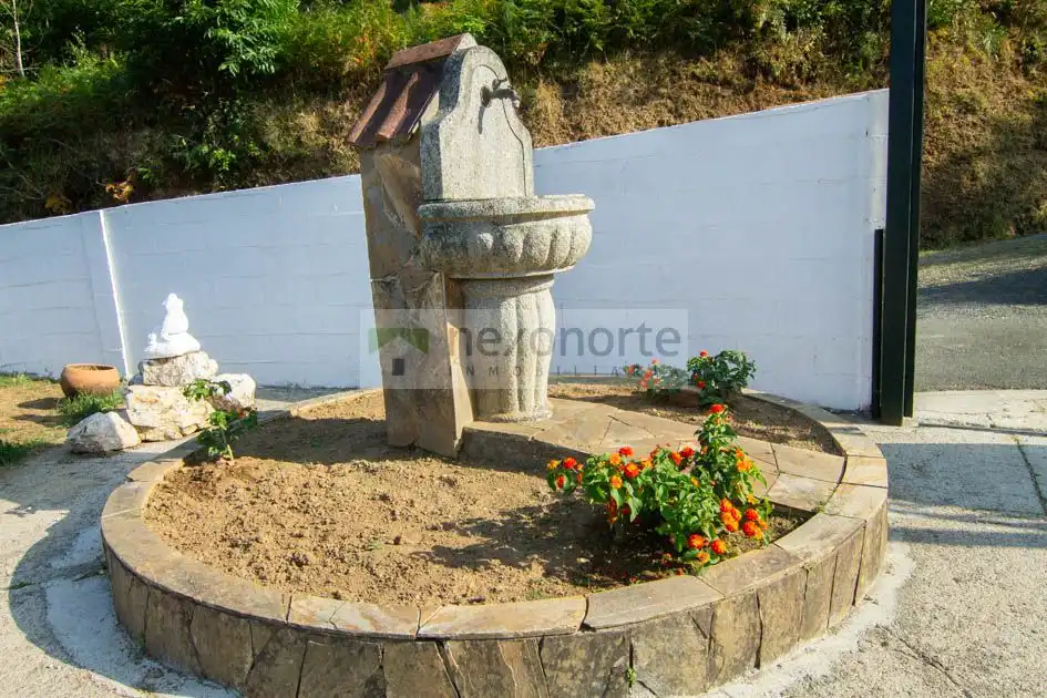 Jardí de Finca rústica en venda en Ortigueira amb Calefacció