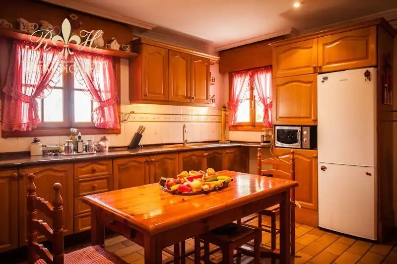 Kitchen of Houses for sale in L'Alfàs del Pi  with Air Conditioner, Terrace and Swimming Pool