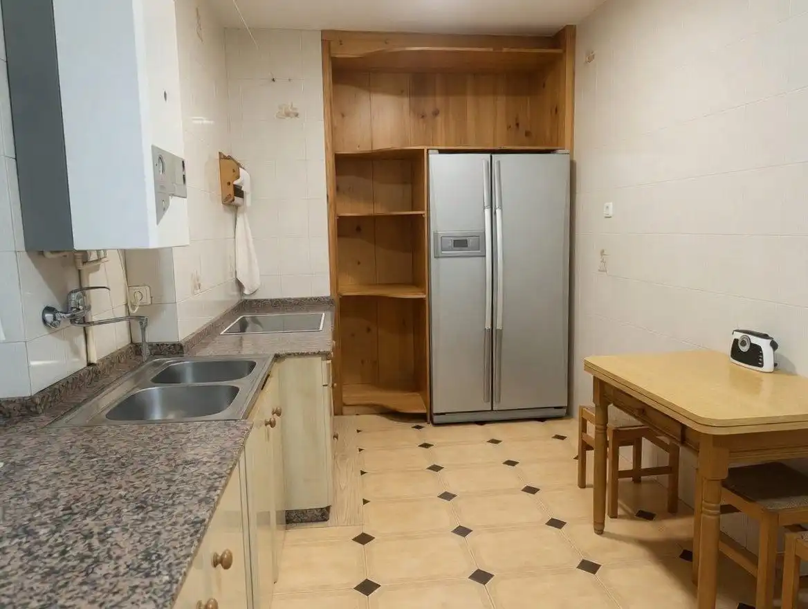 Kitchen of Flat for sale in Langreo  with Heating and Storage room