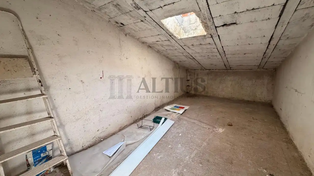 Flat for rent in Santiago de Compostela   with Heating