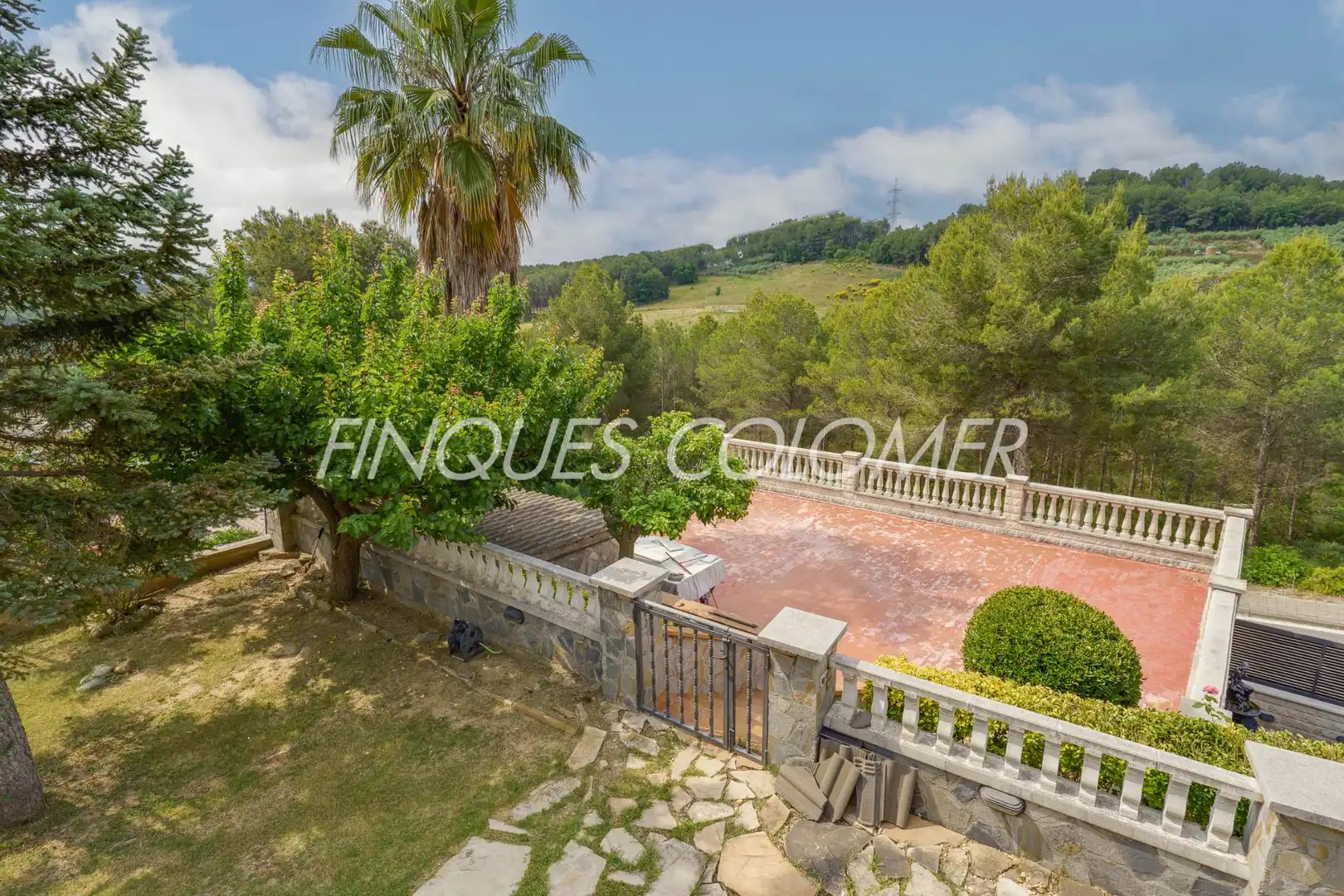 Exterior view of Houses for sale in Rubí  with Air Conditioner, Private garden and Parquet flooring