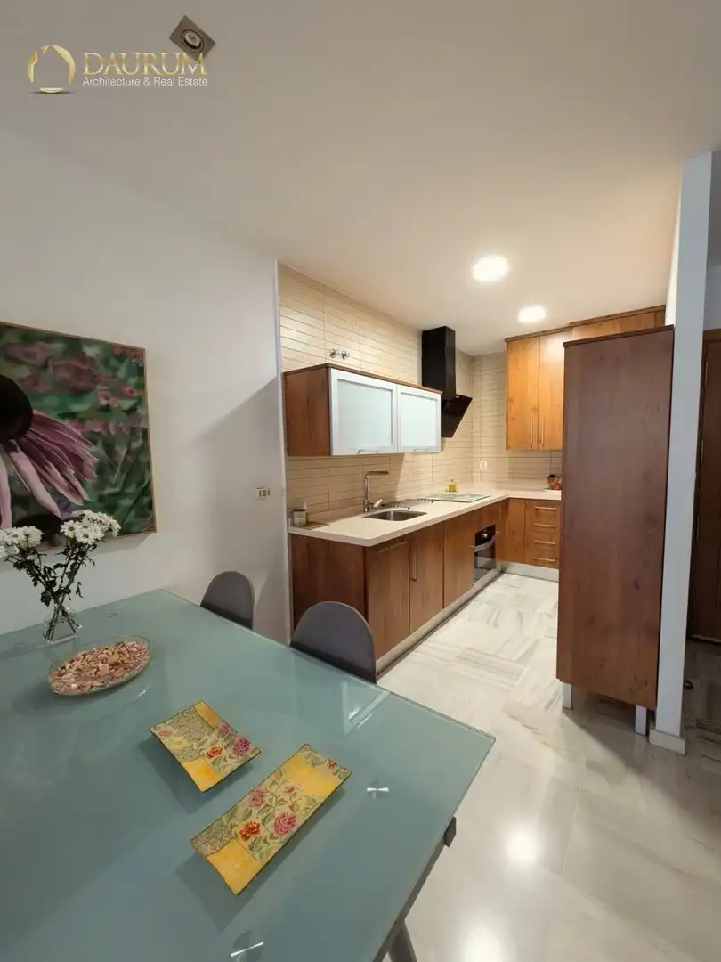 Cocina de Piso en venta en Teatinos - Universidad