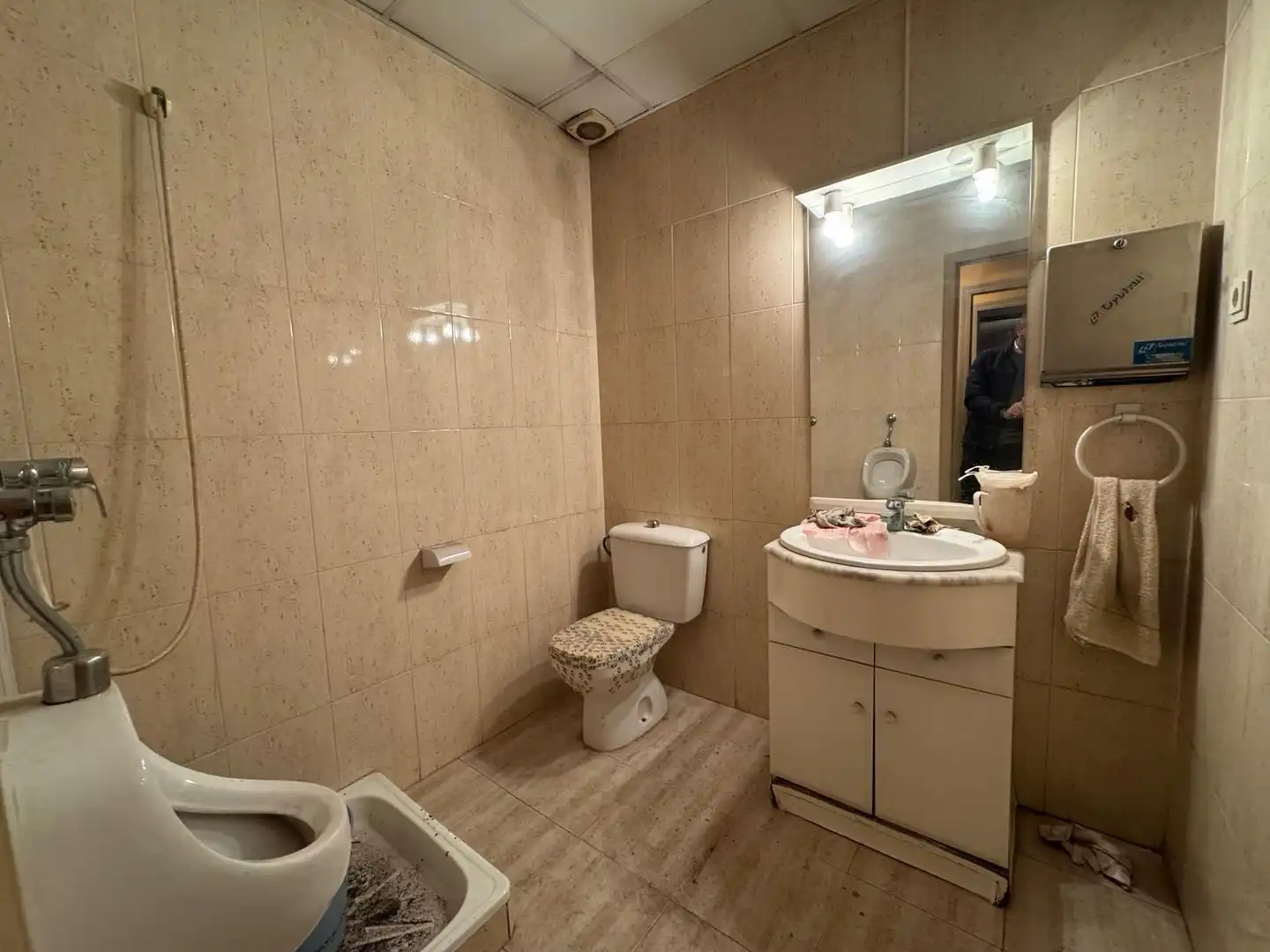 Badezimmer von Geschaftsraum zur Miete in Godella