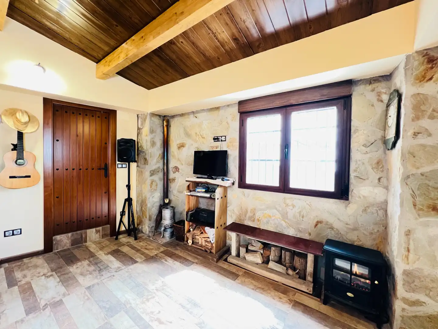 Sala de estar de Casa adosada en venta en Zaragoza con Aire acondicionado, Calefacción y Amueblado