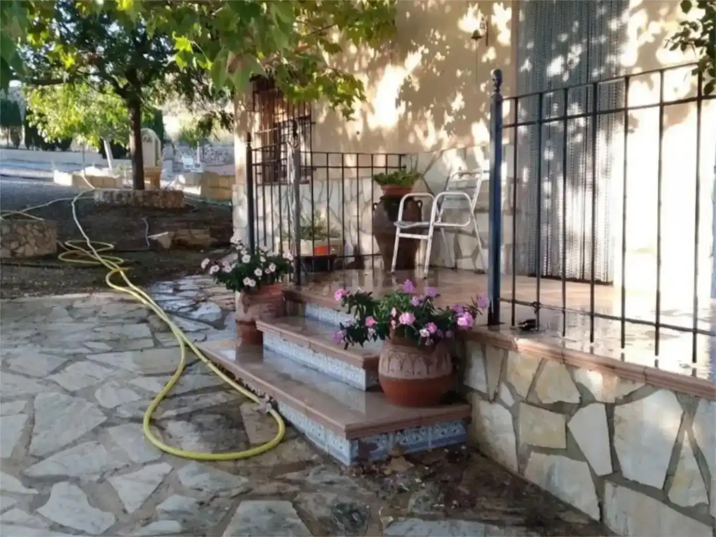 Terrassa de Finca rústica en venda en Elche de la Sierra amb Jardí privat, Traster i Piscina
