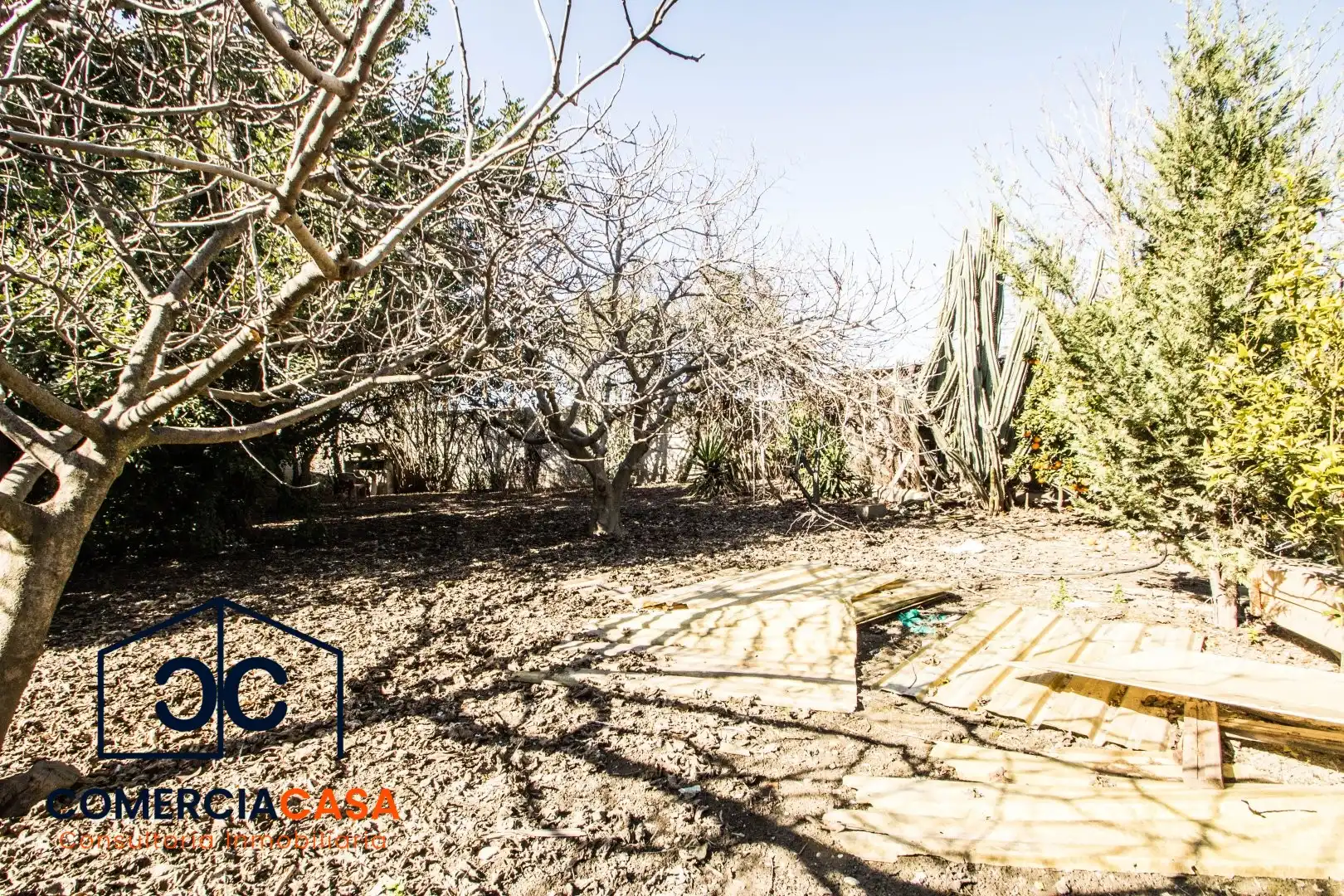 Jardí de Finca rústica en venda en Churriana de la Vega amb Jardí privat