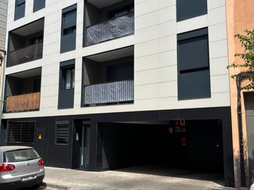 Individual amb ascensor en venda a Carrer Transversal 181