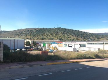 Terreny industrial en venda a Avenida del Olivar 14