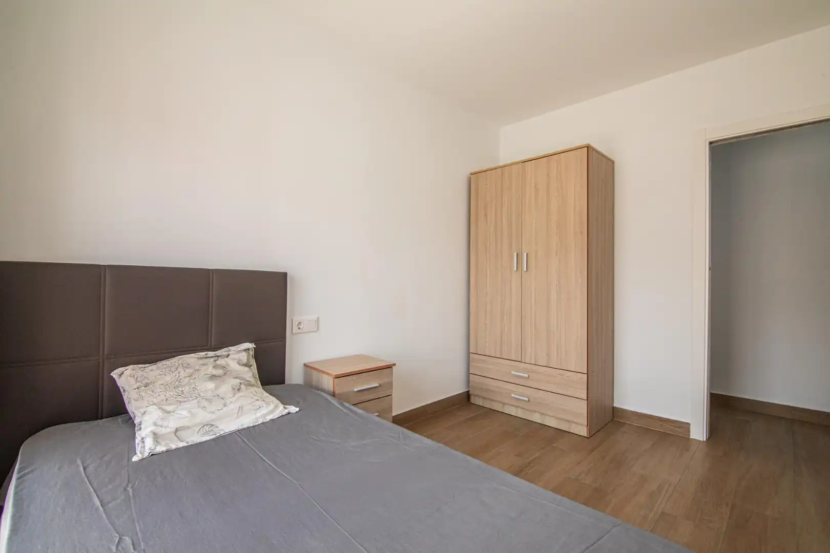 Bedroom of Flat for sale in Elche / Elx  with Air Conditioner, Terrace and Furnished