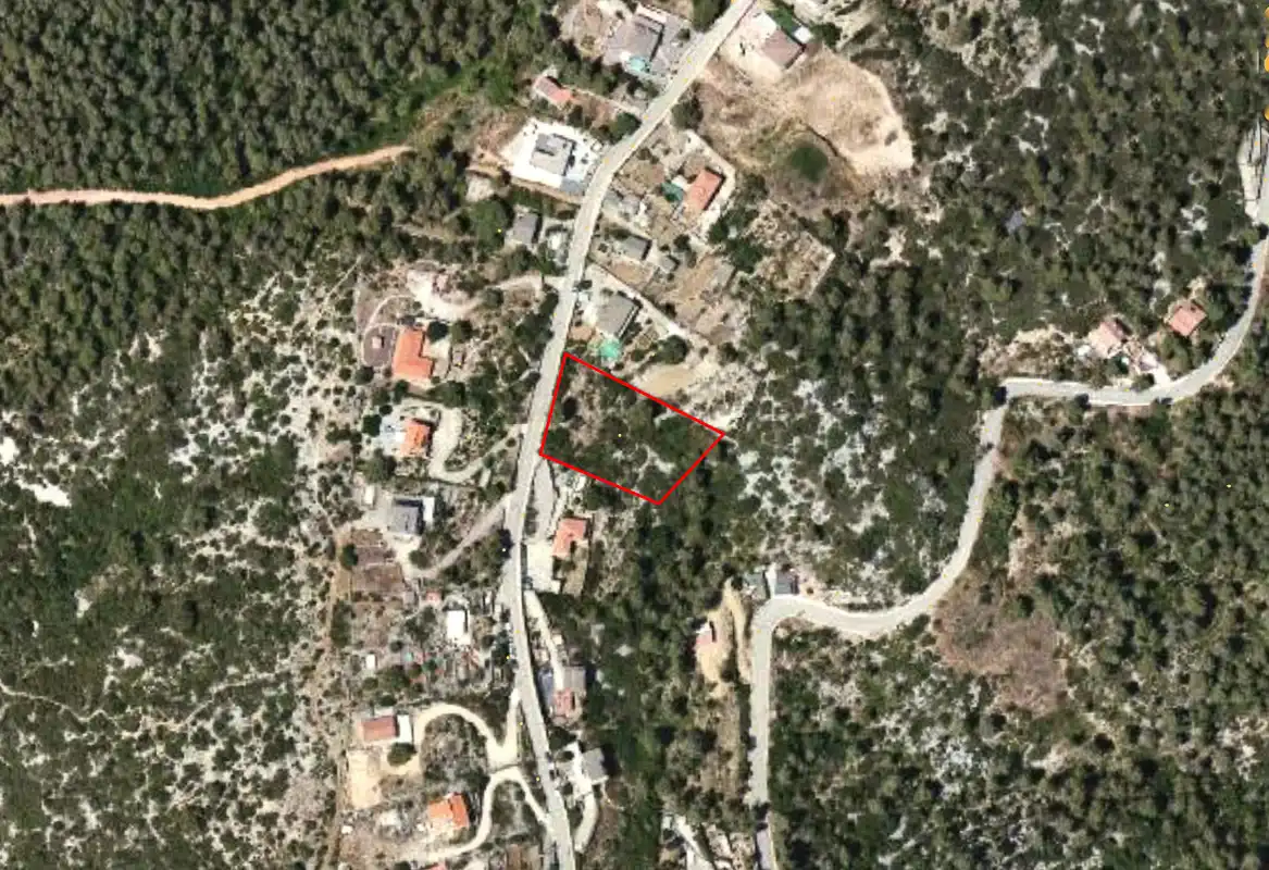 Terreno residencial en venta en Carrer Serral Llarg 84, imagen 3