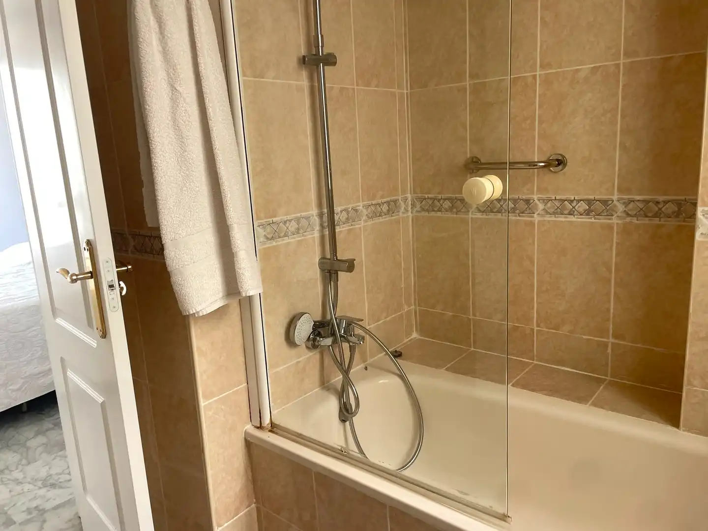 Wohnung mit Pool zur Miete in Nueva Andalucía, imagen 18