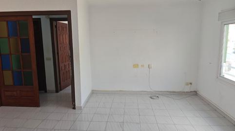 Foto 4 de Pis en venda a Carrer Cami de Les Cabres, Centre, Girona