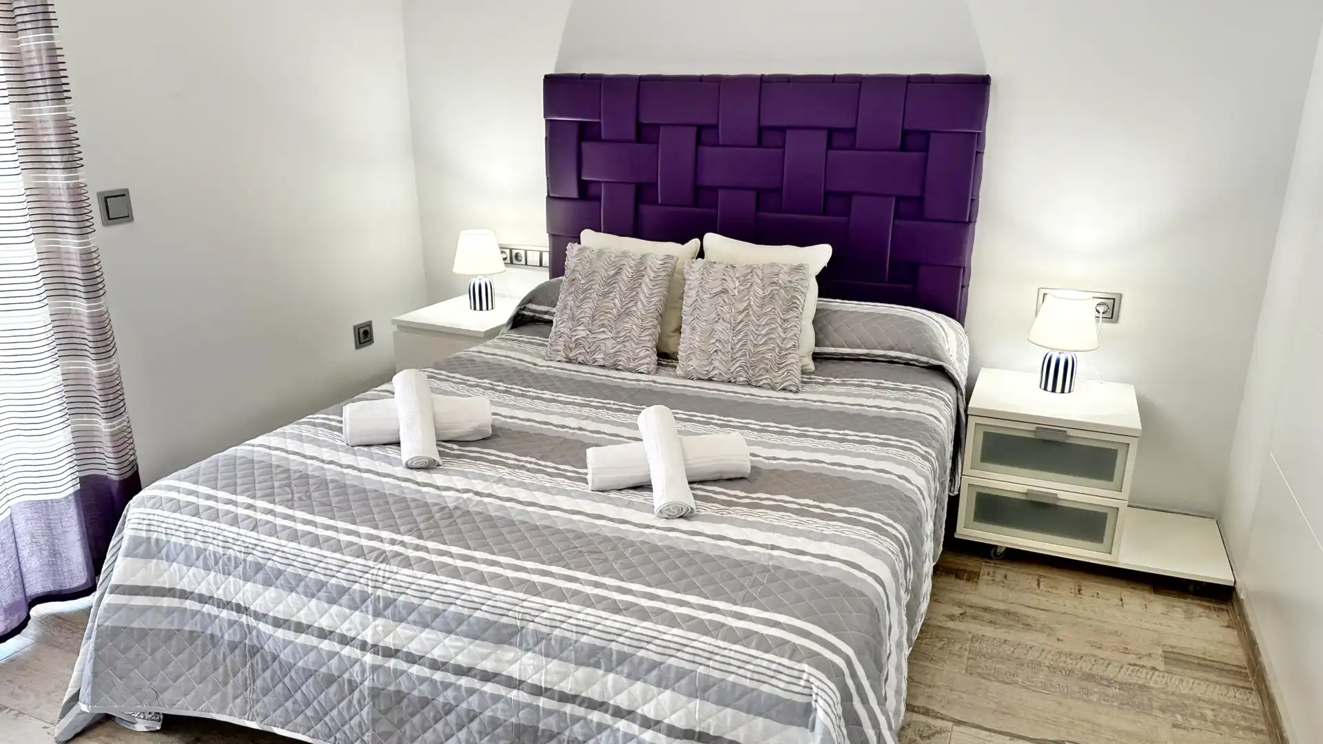Habitación de Apartamento de alquiler en Gandia con Terraza, Amueblado y Horno