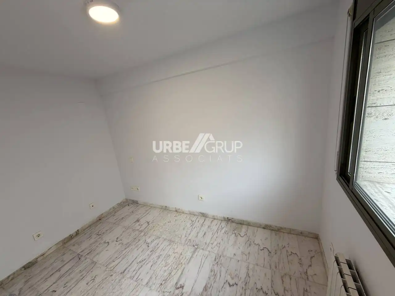 Dúplex de alquiler en Terrassa con Aire acondicionado, Calefacción y Terraza