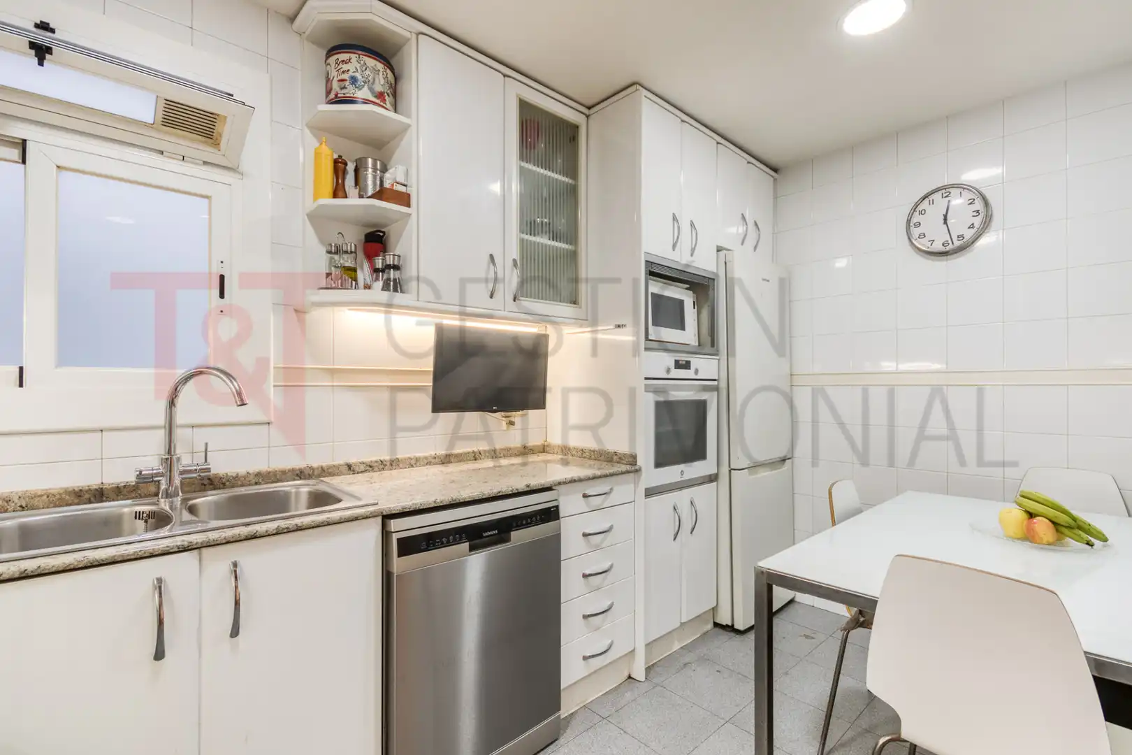 Cocina de Piso en venta en Barcelona con Aire acondicionado, Calefacción y Parquet