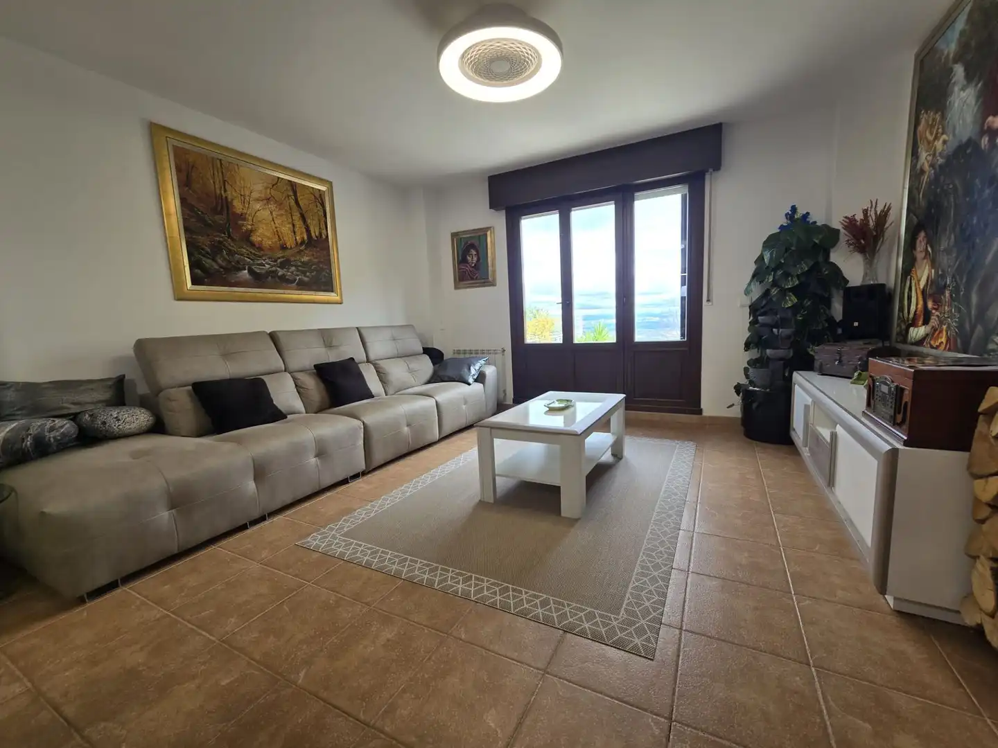 Sala d'estar de Apartament en venda en Sojuela amb Calefacció, Jardí privat i Terrassa